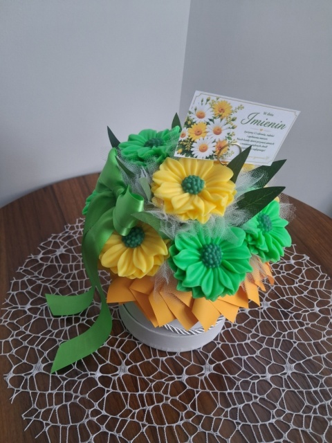 Flower Box Margaretki – Personalizowany Prezent na Imieniny dla Kobiety
