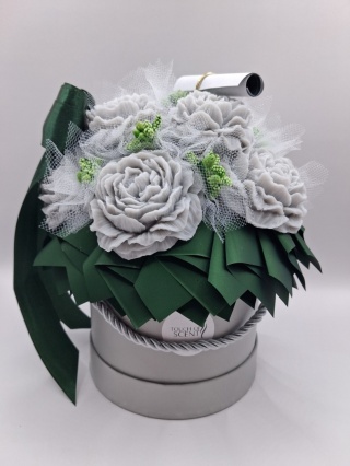 Flower Box Premium Szaro-Zielony – Ukryte w Kwiatach
